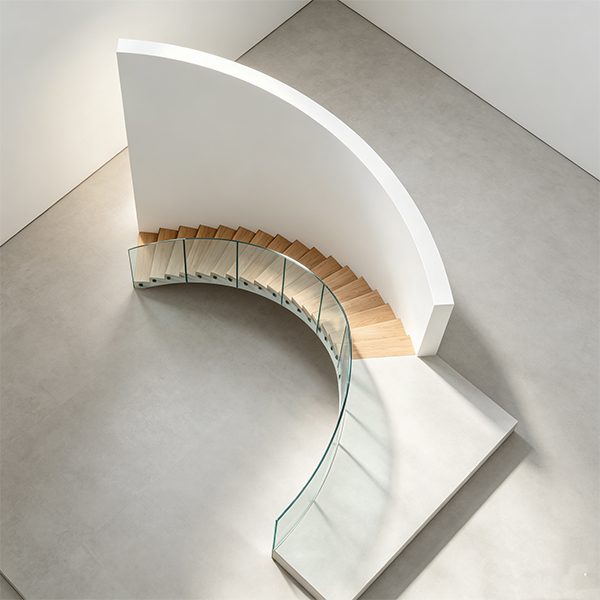 Curved floating staircase from China