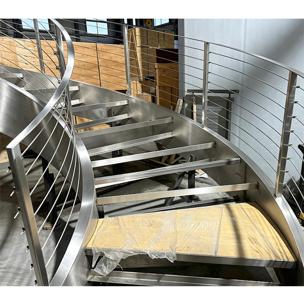 Curved staircase near me in Tavernier