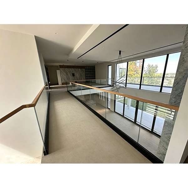 Floating staircase glass stairwell guardrail China manufacturer